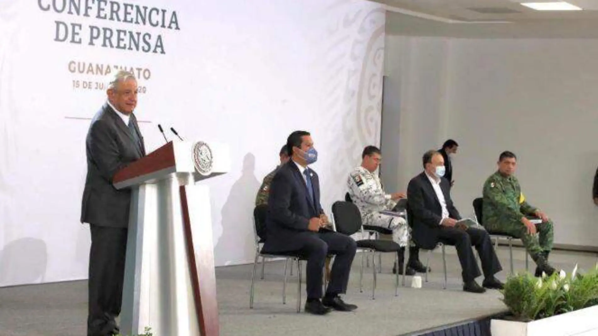 conferencia matutina amlo en guanajuato